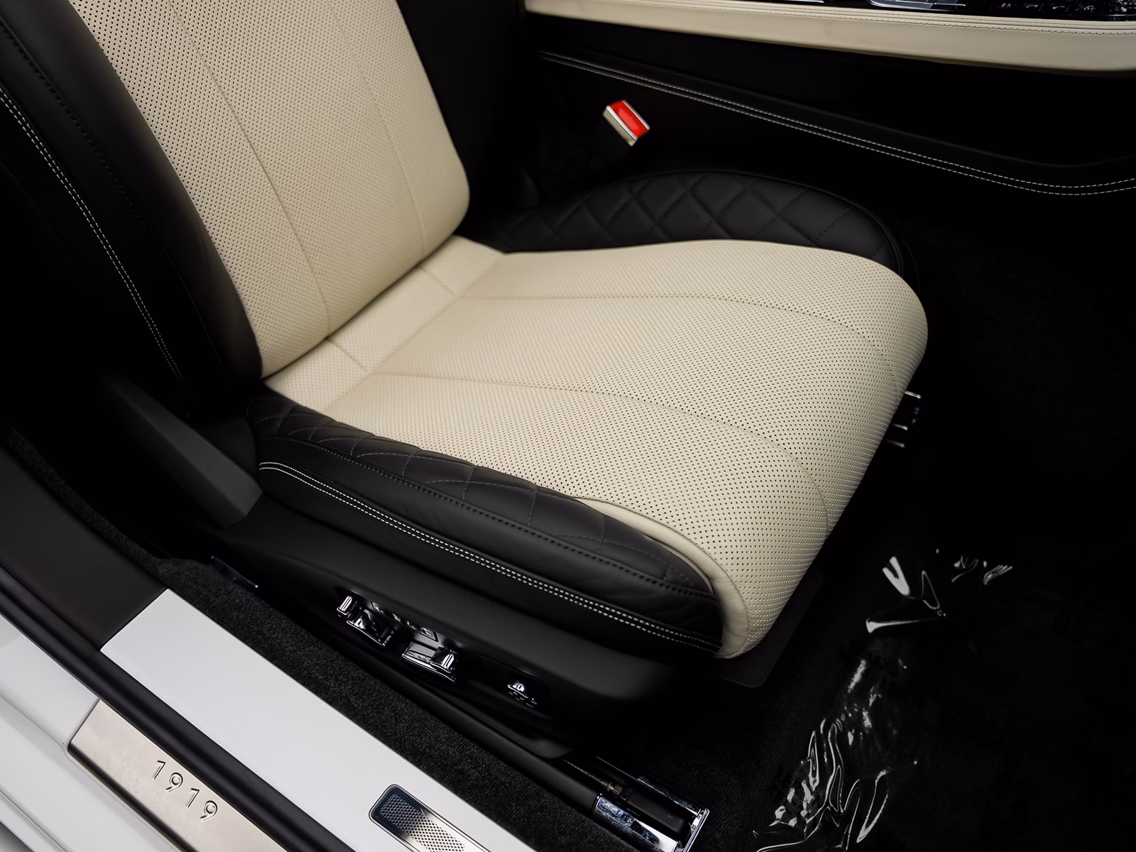 hero-image